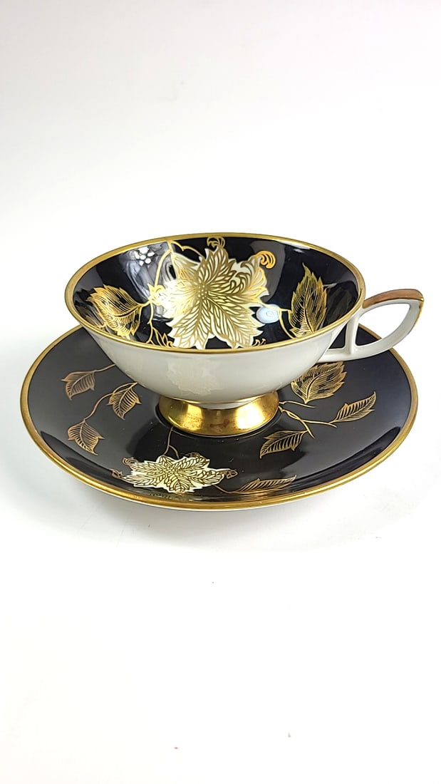 Vintage Schumann Arzberg Bavaria Gold China Floral Black Teacup and Saucer Set Elegant Design Col...: This is a general auction of estate goods. All items as as pictured. Local pick up will be on 3/14 at our warehouse in Sodo (3429 Airport Way S) from 10am-1pm. Items not picked up will be subjec
