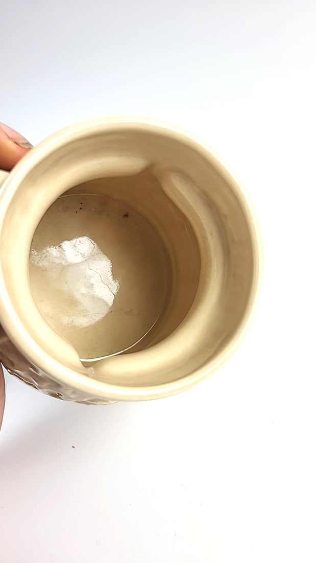 Vintage Starbucks Globe Relief Mug with Lid - Embossed World Map Design, Beige - 7