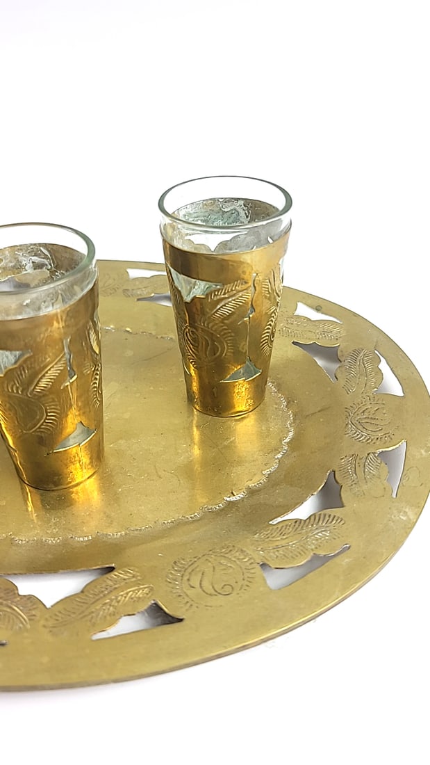 Vintage Gold-Tone Metal Wrapped Shot Glass Set with Metal Tray - 4 Pieces - Decorative Design - 4
