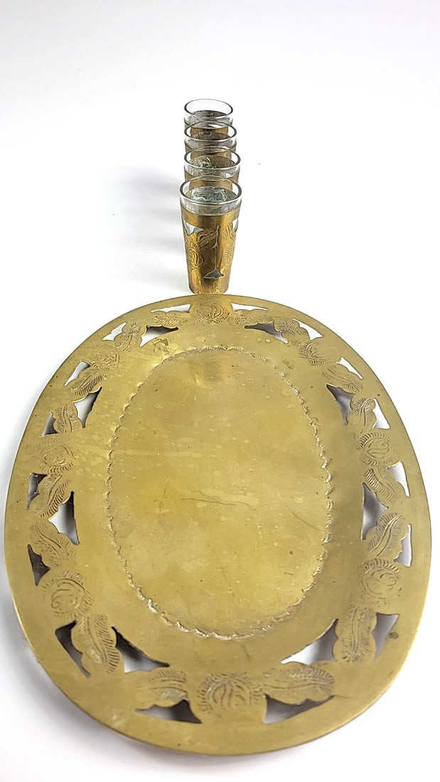 Vintage Gold-Tone Metal Wrapped Shot Glass Set with Metal Tray - 4 Pieces - Decorative Design - 5