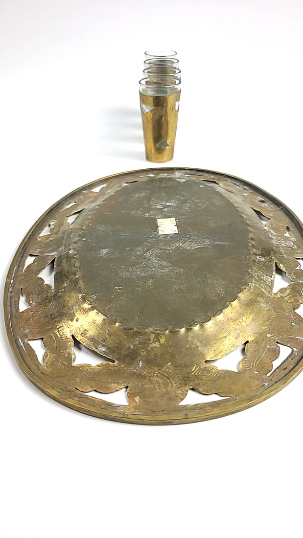 Vintage Gold-Tone Metal Wrapped Shot Glass Set with Metal Tray - 4 Pieces - Decorative Design - 6