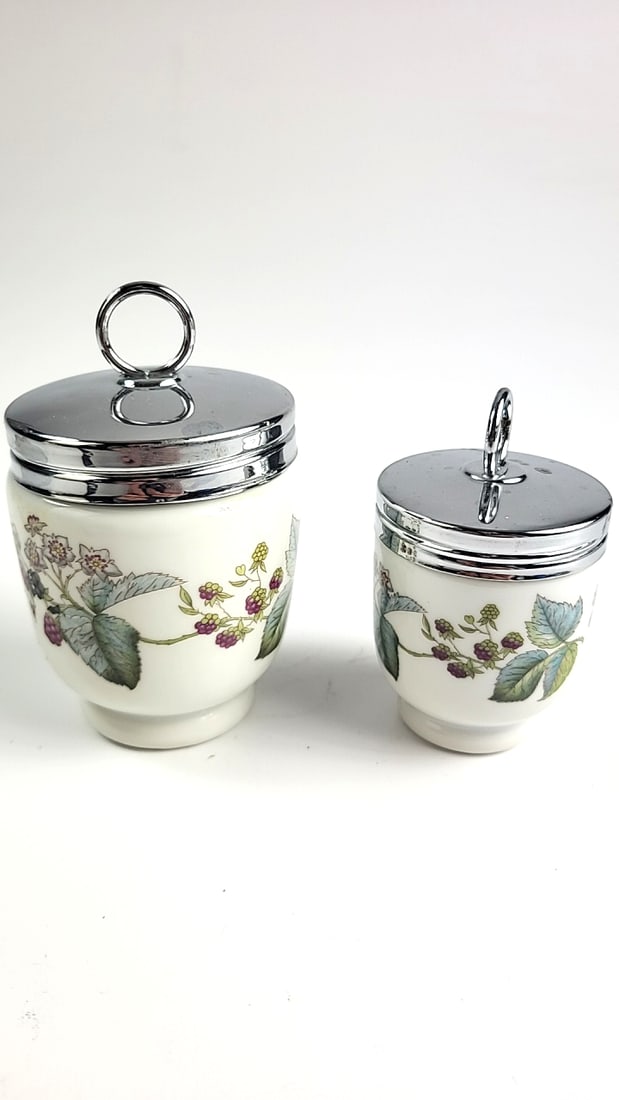 Royal Worcester Oven to Tableware Blackberry Ceramic Jars with Metal Screw Lids - Set of 2 (1 of 6)