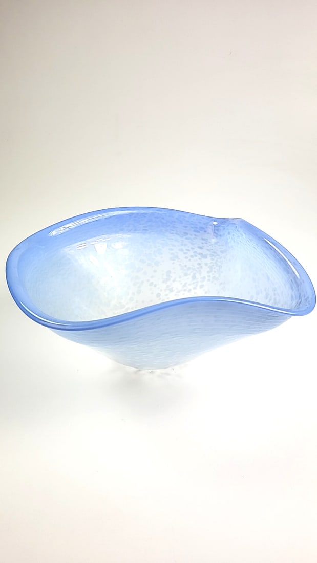 Glass Art Bowl Blue - White By Suzanne Kindland [1998] Swirled Decorative Centerpiece (1 of 8)