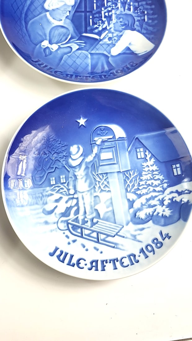 Lot of 12 Copenhagen Porcelain Christmas Plates 1970 - 1980, 1984 Blue & White Christmas Collector - 13