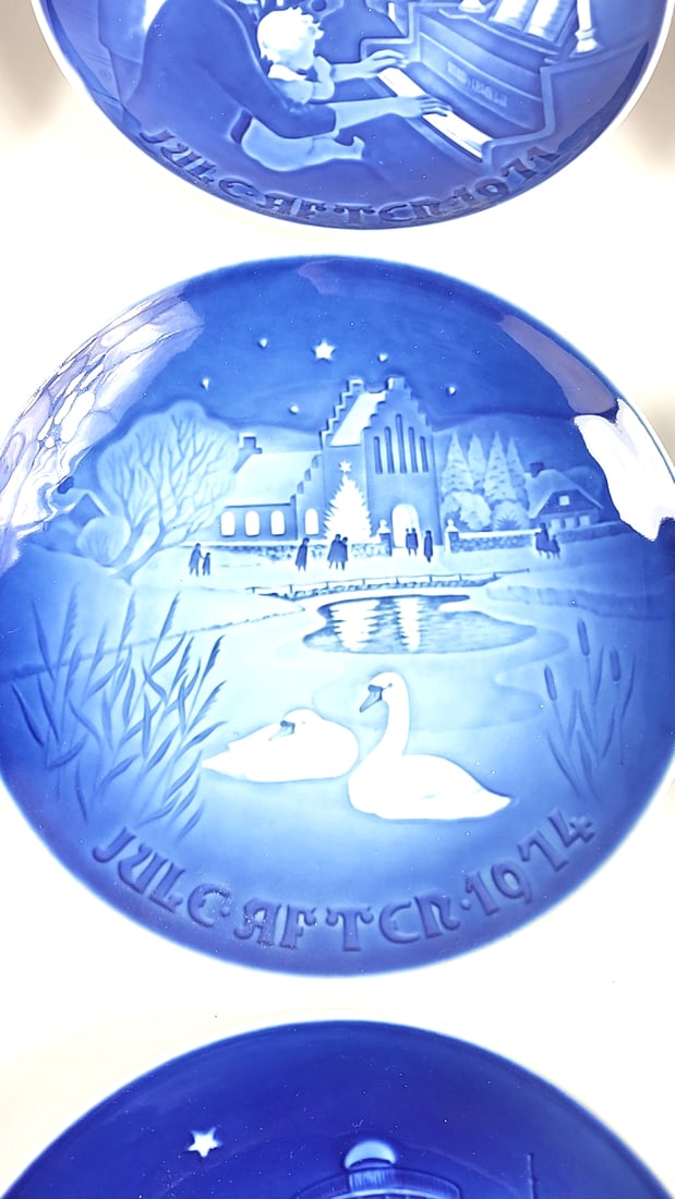 Lot of 12 Copenhagen Porcelain Christmas Plates 1970 - 1980, 1984 Blue & White Christmas Collector - 6