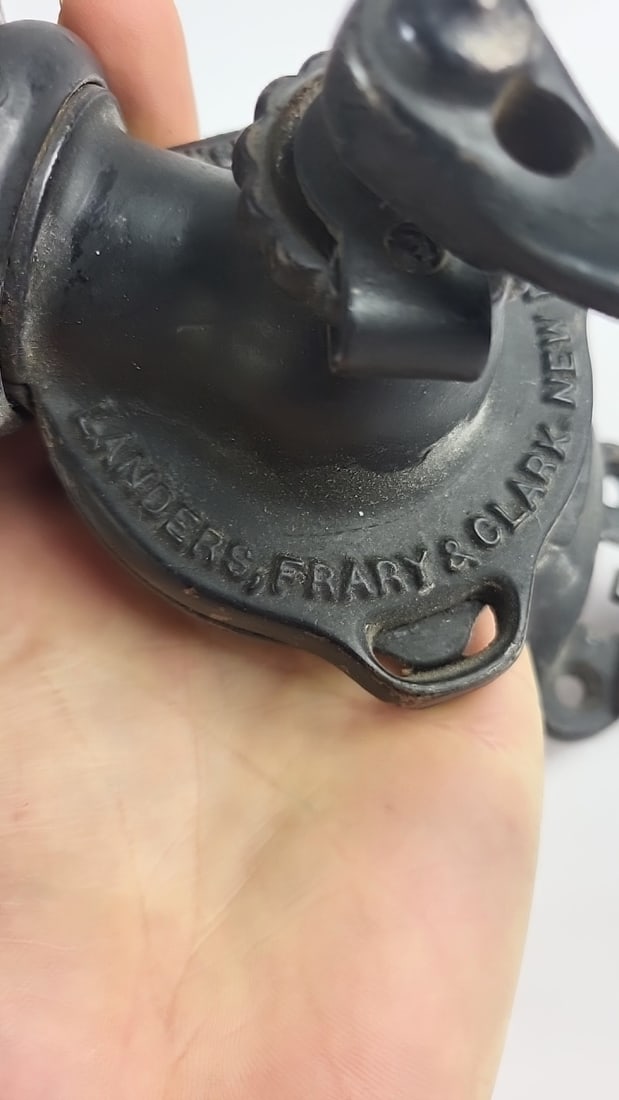 Vintage Universal No. 0012 Coffee Mill Grinder with Wooden Handle, Vintage Wall Mountable, Landers, - 3