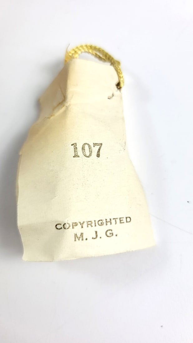 A Josef Original California "Tee Hee" 107 M.J.G. Ceramic Figurine Asian Girl - 10