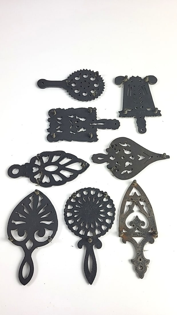 Vintage Wilton Cast Iron Trivets Set Victorian Style Ornate Decorative Collectible Kitchen Decor - 4