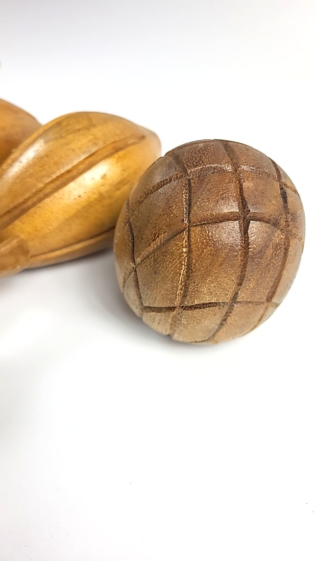 Vintage Wooden Fruit DÃ©cor Set - Teak? Grapes, Apple, Banana - Carved Kitchen Display Pro - 5