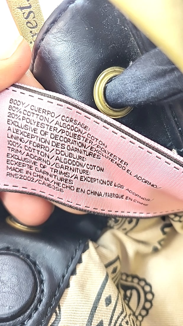 Juicy Couture Black Large Purse with Crest and Bow Design - Glamorous Style - 5