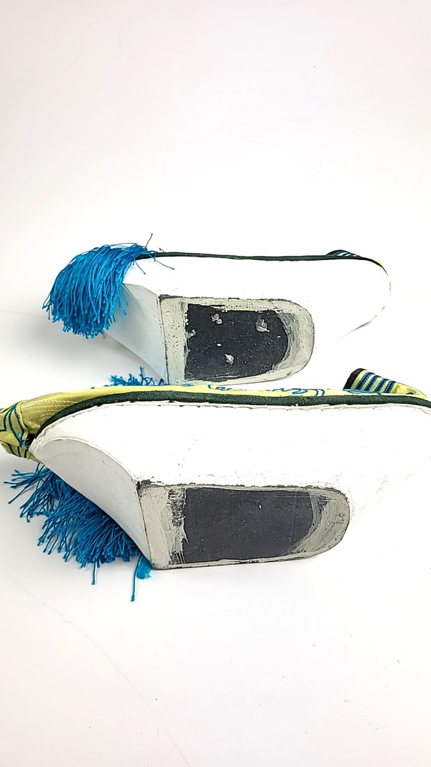 Vintage Embroidered Chinese Opera House Slip-On Shoes With 2" Middle Platform Size see pics Yello... - 3