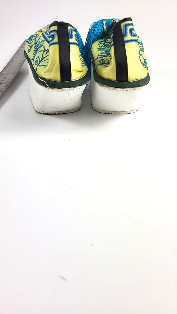 Vintage Embroidered Chinese Opera House Slip-On Shoes With 2" Middle Platform Size see pics Yello... - 9