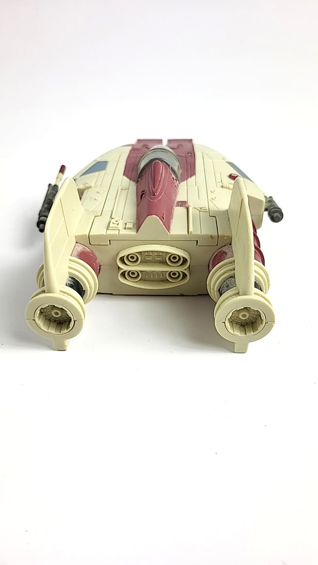 1997 Lucasfilm Star Wars Starfighter Replica Model Toy - Beige/Red - Vintage Collection Edition T... - 4