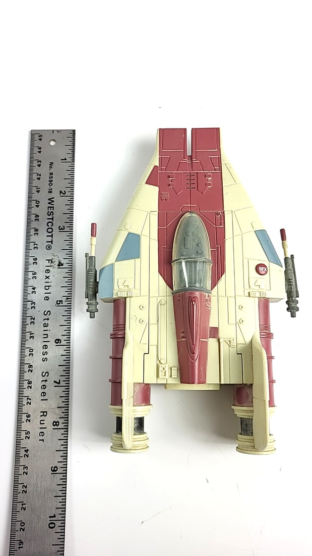 1997 Lucasfilm Star Wars Starfighter Replica Model Toy - Beige/Red - Vintage Collection Edition T... - 7
