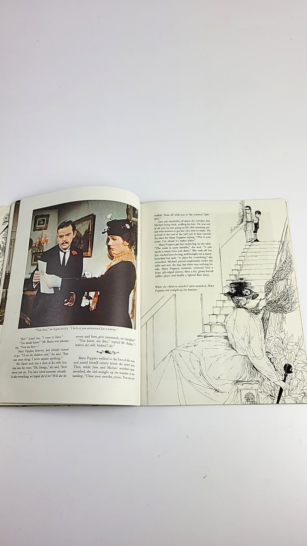 Disney Mary Poppins Book Golden Press Vintage Illustrated Collectible 1964 - 10