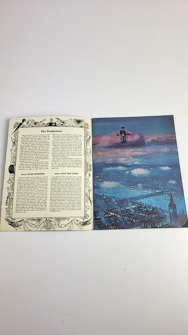 Disney Mary Poppins Book Golden Press Vintage Illustrated Collectible 1964 - 3