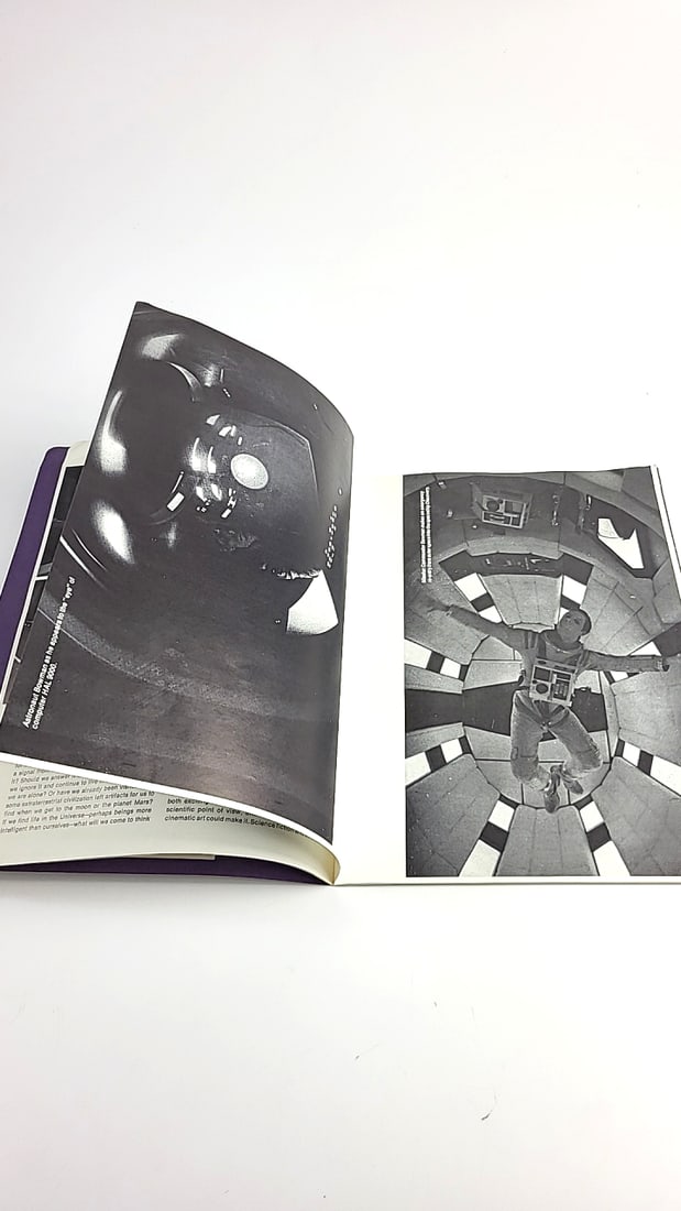 2001 A Space Odyssey Movie Program Booklet Vintage Silver Cover - 7