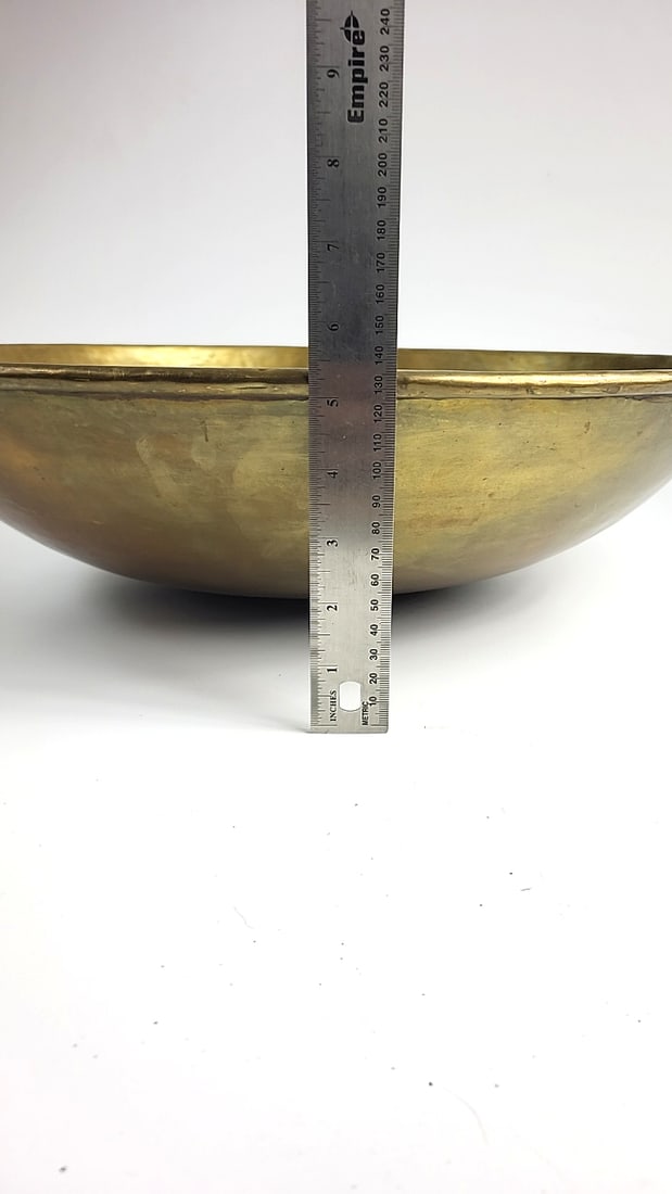Vintage Large Brass Metal Bowl - Golden Dish Decorative Ornament Retro Style Home Decor - 3