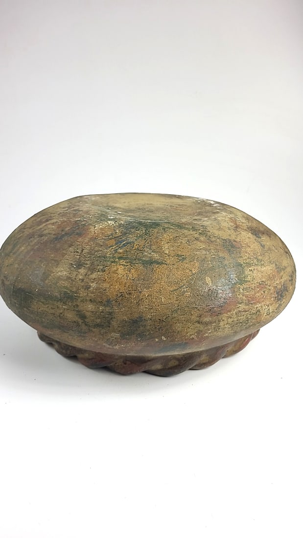 Vintage Ceramic Pottery - Fruit Bowl with Twisted Rim Design - 16" - 5