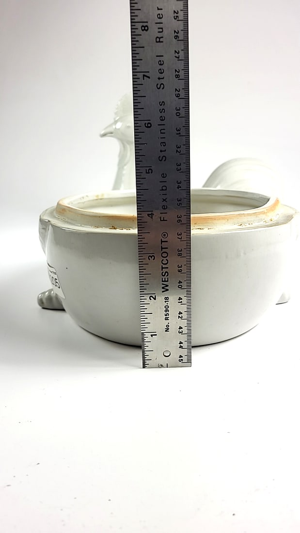 Large Ceramic Hen Shaped Tureen Lidded Dish White Rooster Design Kitchen Decor - Made In Japan? - 4