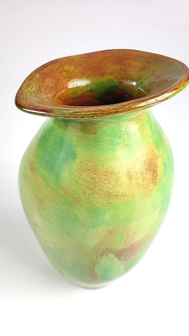 Vintage Handcrafted Green-Glazed Ceramic Vase with Wide Brim - Signed By Artist See Pics ðŸ (1 of 9)