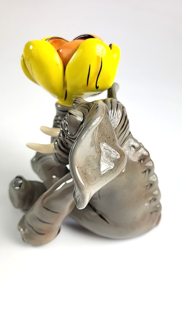 Vintage Swak Ceramic Elephant Figurine Ceramic (Looks New) Handcrafted With Artist Signature - See - 3