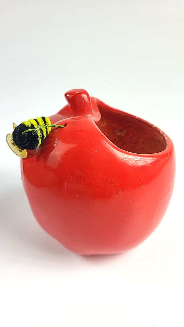 Vintage Ruebens Originals Red Ceramic Smiling Apple Plant Pot with Bee Detail, Decorative Collect... - 2