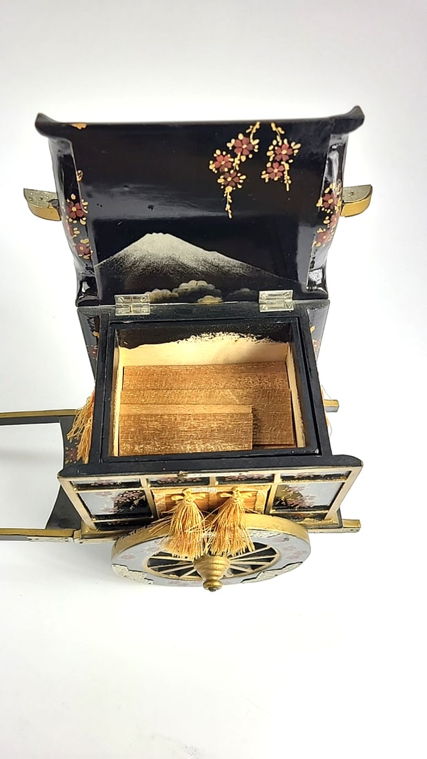 Vintage FAR EAST Oriental Musical Jewel Box - SWAN Japan - Hand-Pulled Cart Model with Tassels - 5