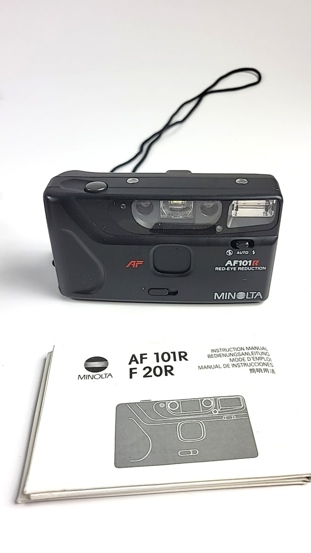 Minolta Freedom Zoom 105i & AF 101R Camera Bundle with Manual - 2