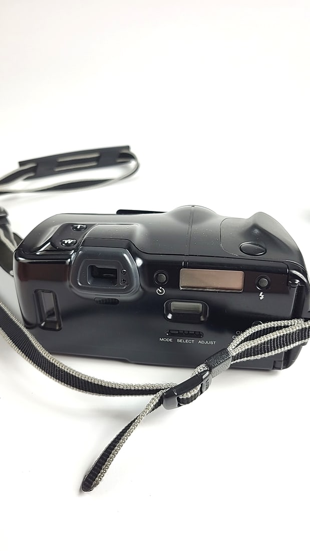 Minolta Freedom Zoom 105i & AF 101R Camera Bundle with Manual - 6