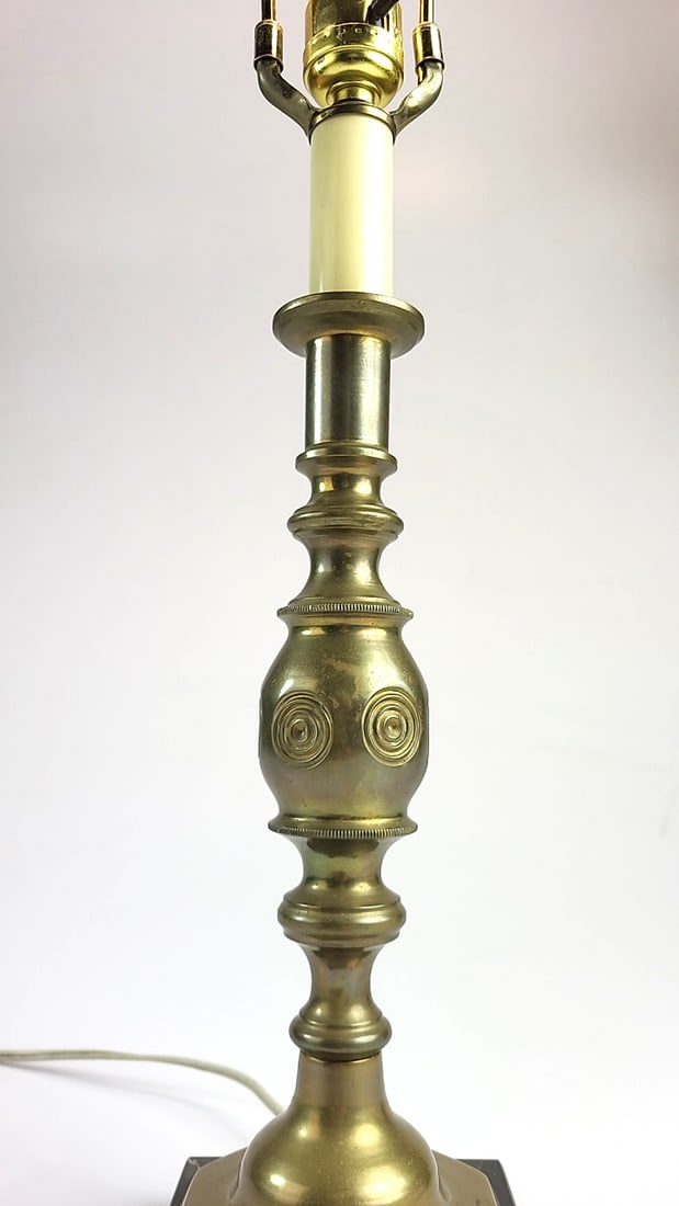 Vintage Leviton Brass Lamp with Harp and Finial, Marble Base, Classic Design - ðŸ’&# - 4