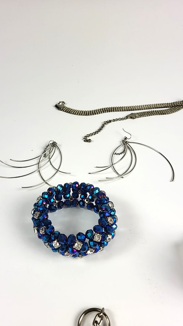 Random Jewelry Lot - 6