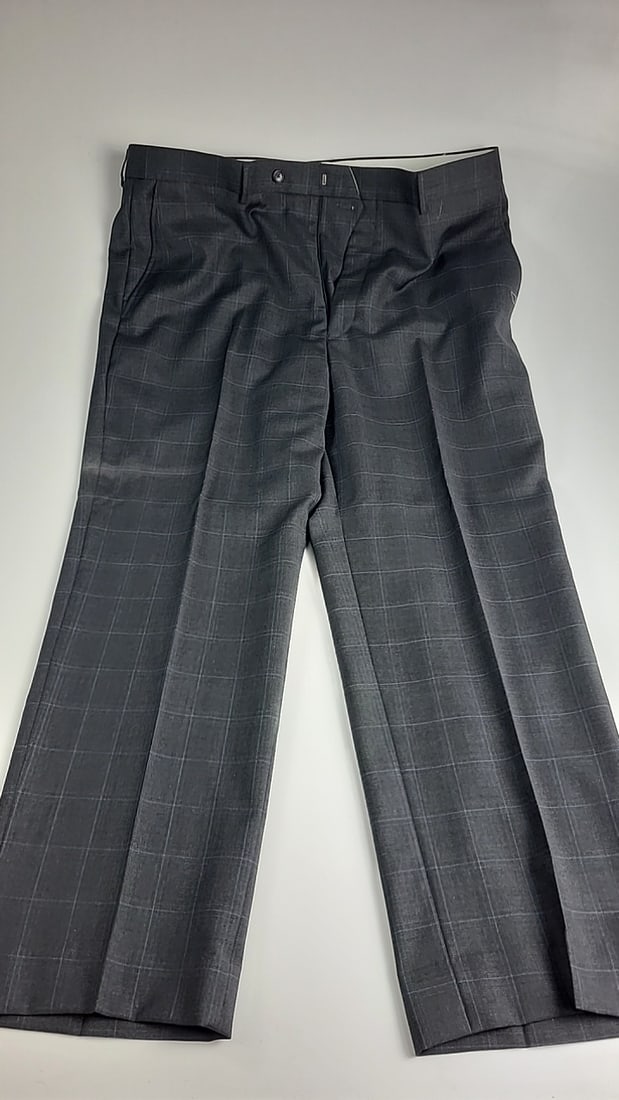 Jones New York 3 Piece Mens Suit 100% Wool Plaid Jacket - Vest - Pants - See Pics For Sizing - 13