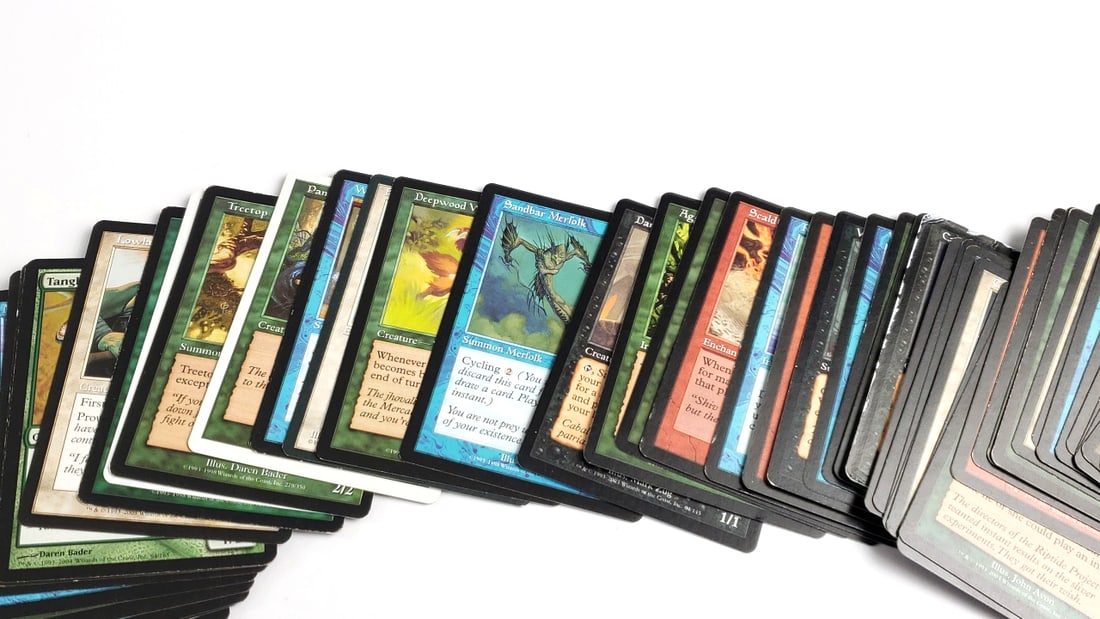 Magic: The Gathering Trading Cards 100 Count Or So Wizards Of The Coast Lot 9 - 10