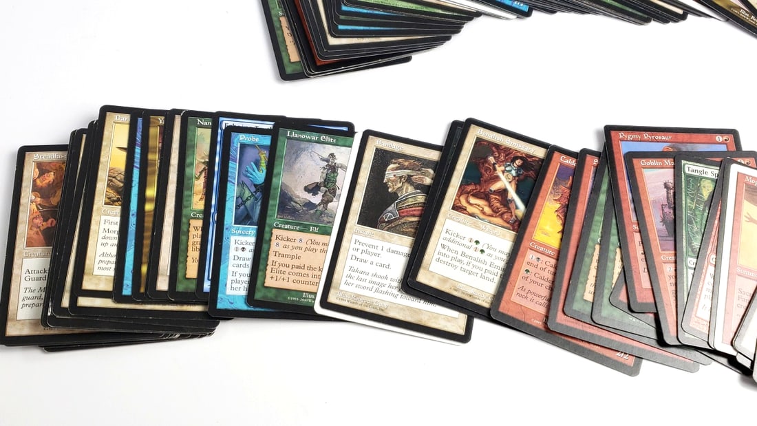 Magic: The Gathering Trading Cards 100 Count Or So Wizards Of The Coast Lot 9 - 4