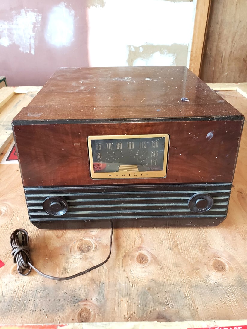 Radiola 75ZU Superheterodyne Radio Serial No. B015407 UNTESTED - 9