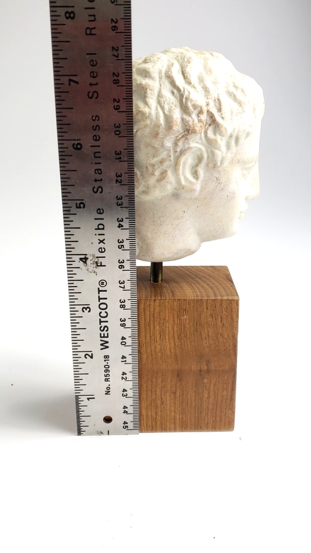 Small Roman-Style Alvastone Head Bust on Wooden Plinth - 7