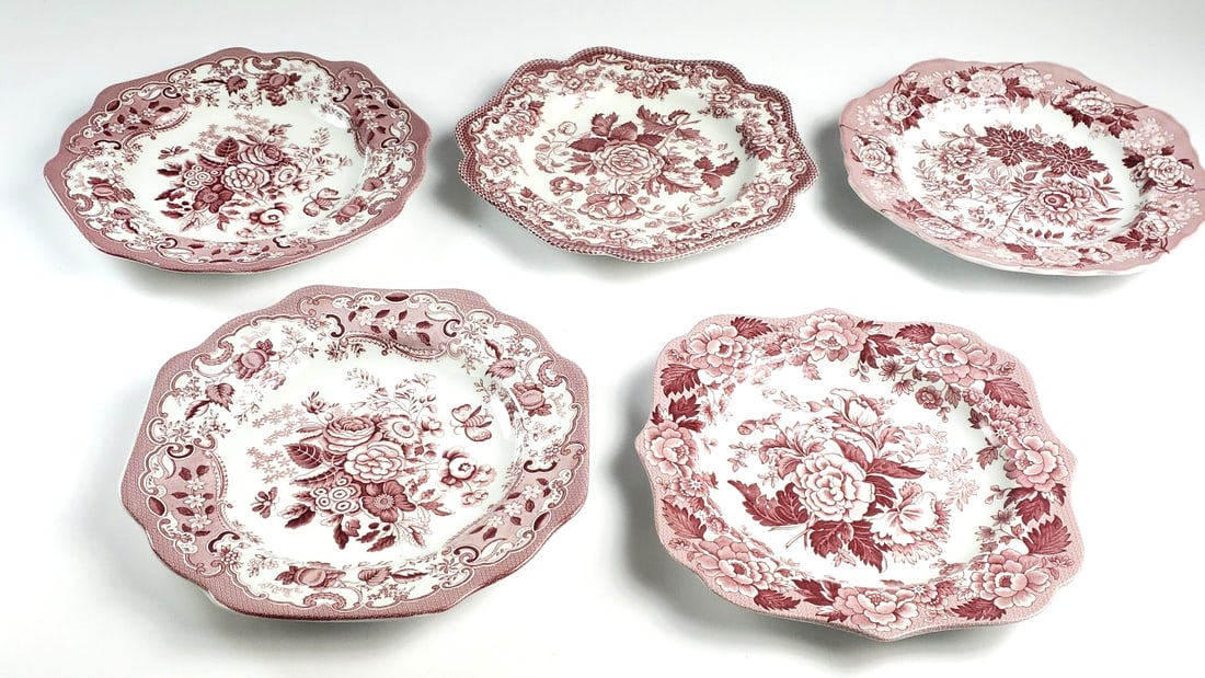 Spode Archive Collection Cranberry Floral 8.5" Plates Set of 5 - 2