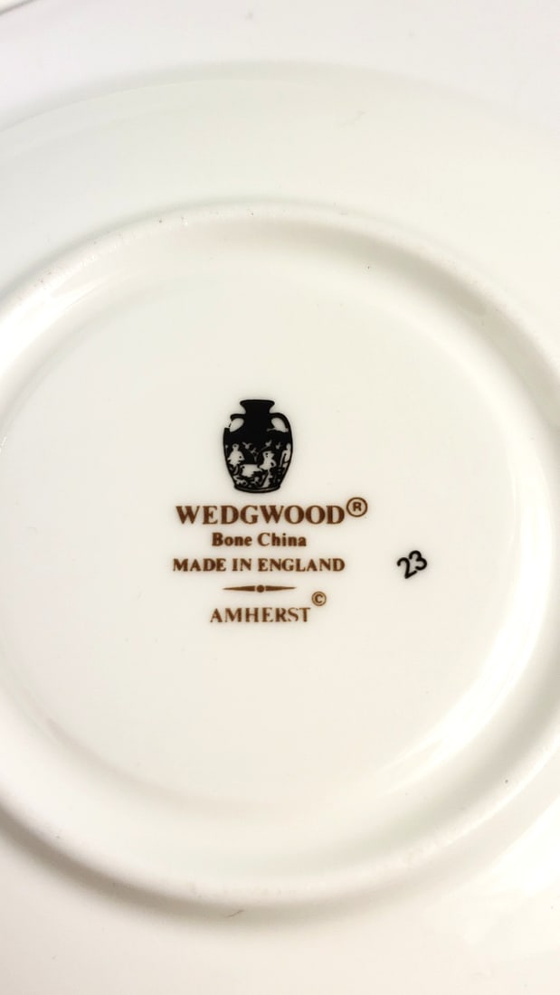 Wedgewood Amherst Rimmed China Dinner Dish Set - 4 Pieces - 5