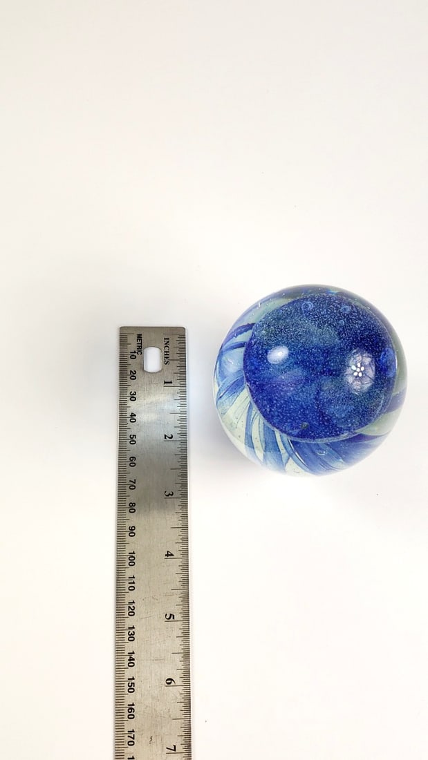 Glass Art 4" Paperweight with Blue Jellyfish Design - 5