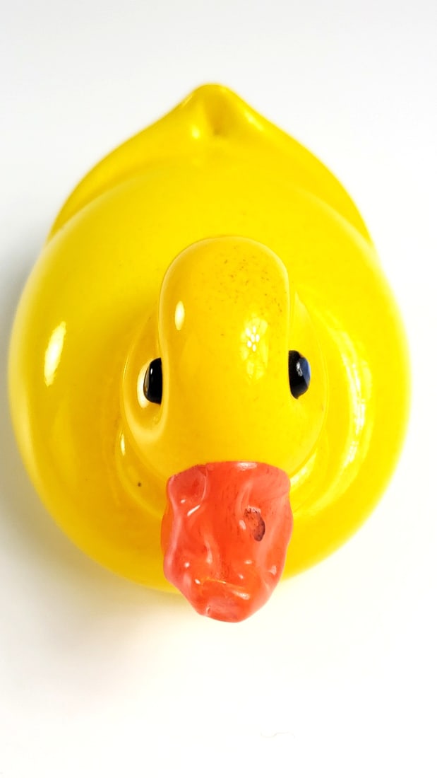 Blythe Duckies Glass Duck Figurine, Yellow, Seattle Art Museum Edition - 4