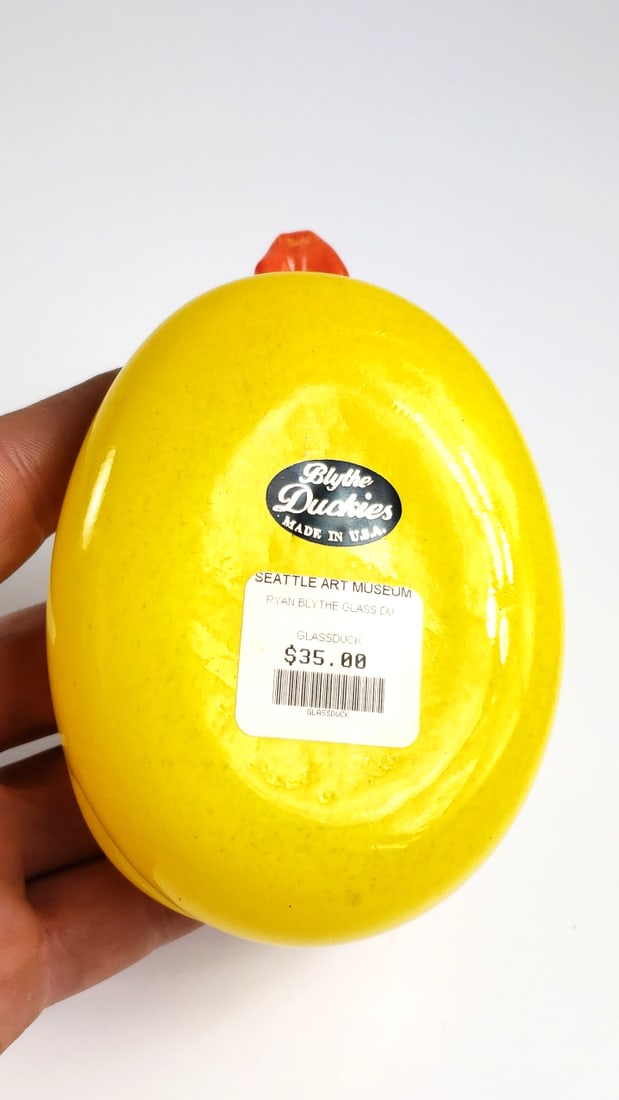 Blythe Duckies Glass Duck Figurine, Yellow, Seattle Art Museum Edition - 6