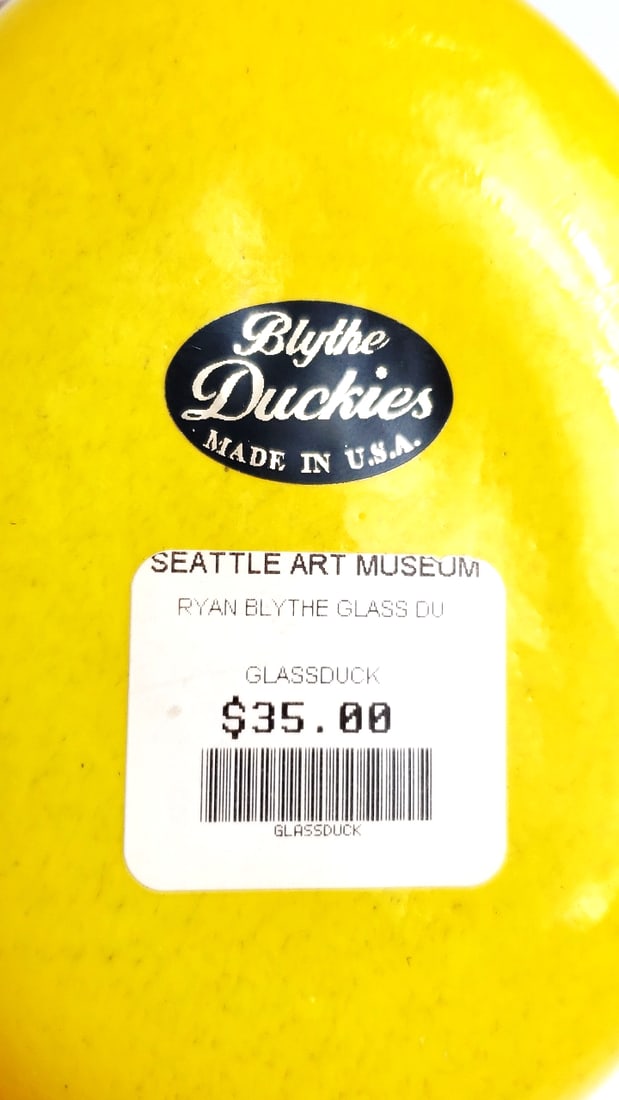 Blythe Duckies Glass Duck Figurine, Yellow, Seattle Art Museum Edition - 7