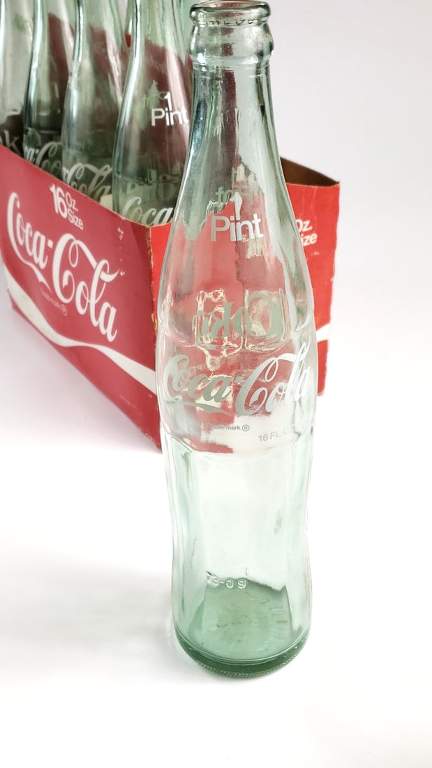 Vintage Coca-Cola 16 oz Green Glass 8-Pack Bottles USA Made with Original Carrier - 3