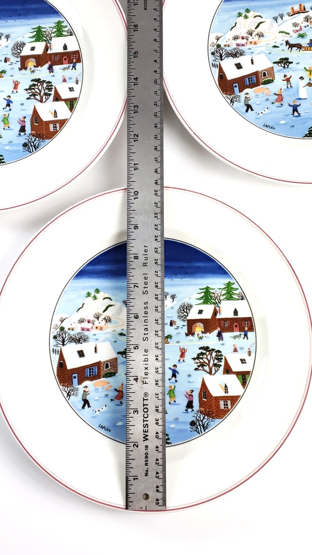 Set Of 5 Villeroy & Boch Naif Christmas Vitro-Porcelain 10" Plates, Dishwasher & Microwave Safe - 3