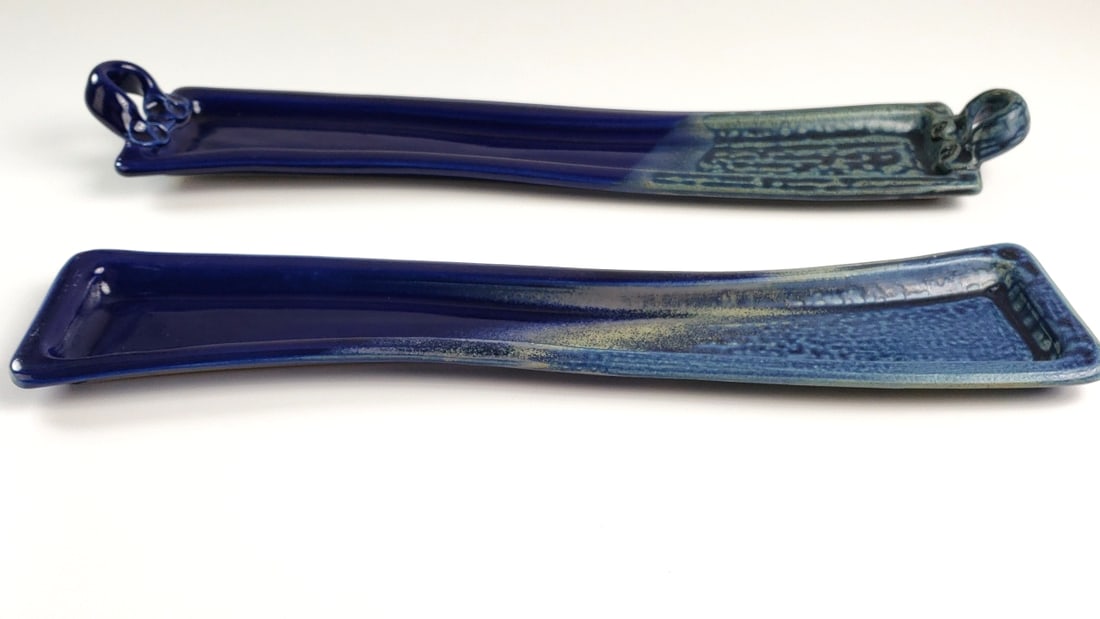 2 Blue 16" Ceramic Glazed Rest Set with Loop Handles / Artist Signature On Base - 3
