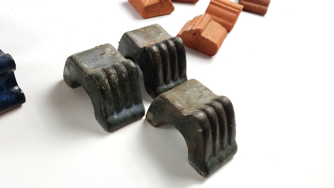 Lot Of Vintage Ceramic Plant Pot Feet Blocks / Lifts Risers with Various Colors and Textures - 2