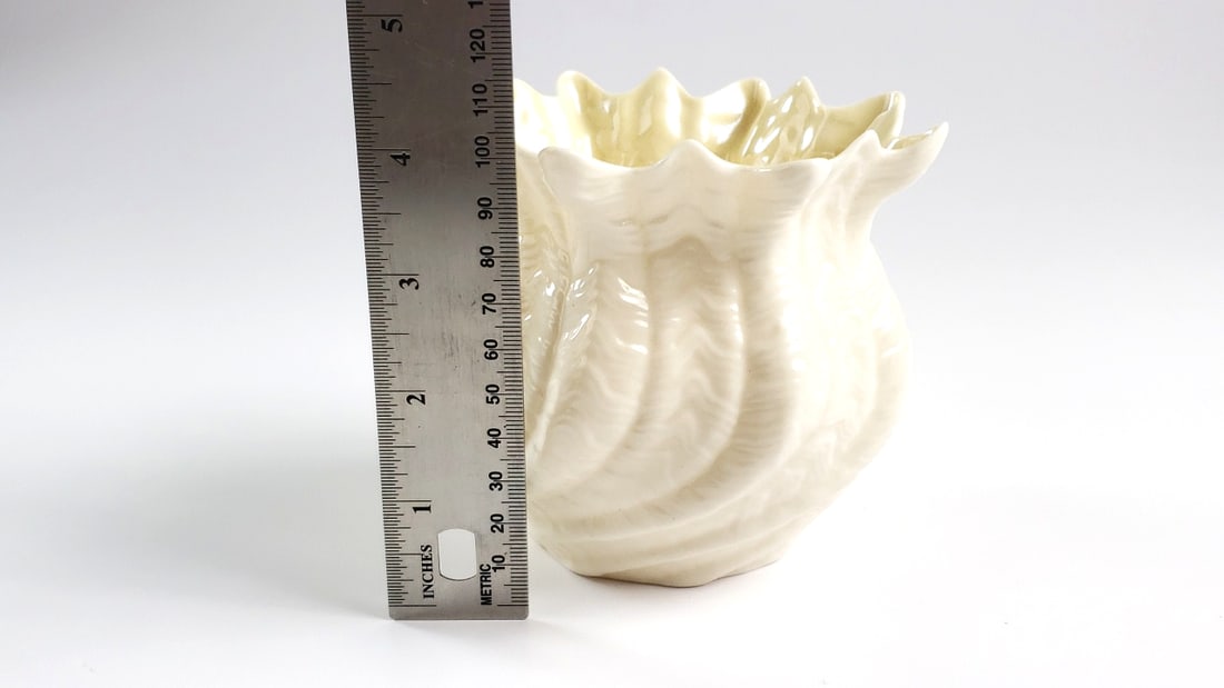Belleek Ireland Decorative Twisted Bone China Vase, Reg Number 0857, Green Marking - COFERMANAGH - 6