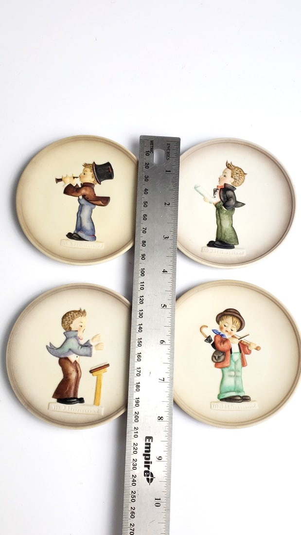 Set of 4 Hummel "Little Music Makers" 1983 Mini Porcelain Wall Plaques with Children Playing Inst... - 5