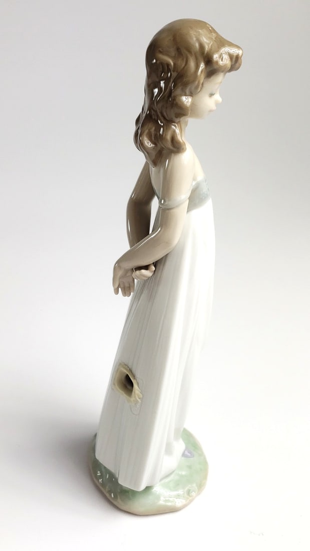 Lladro 22085 Hand Made Spain Porcelain 2005 Events Creation - 3